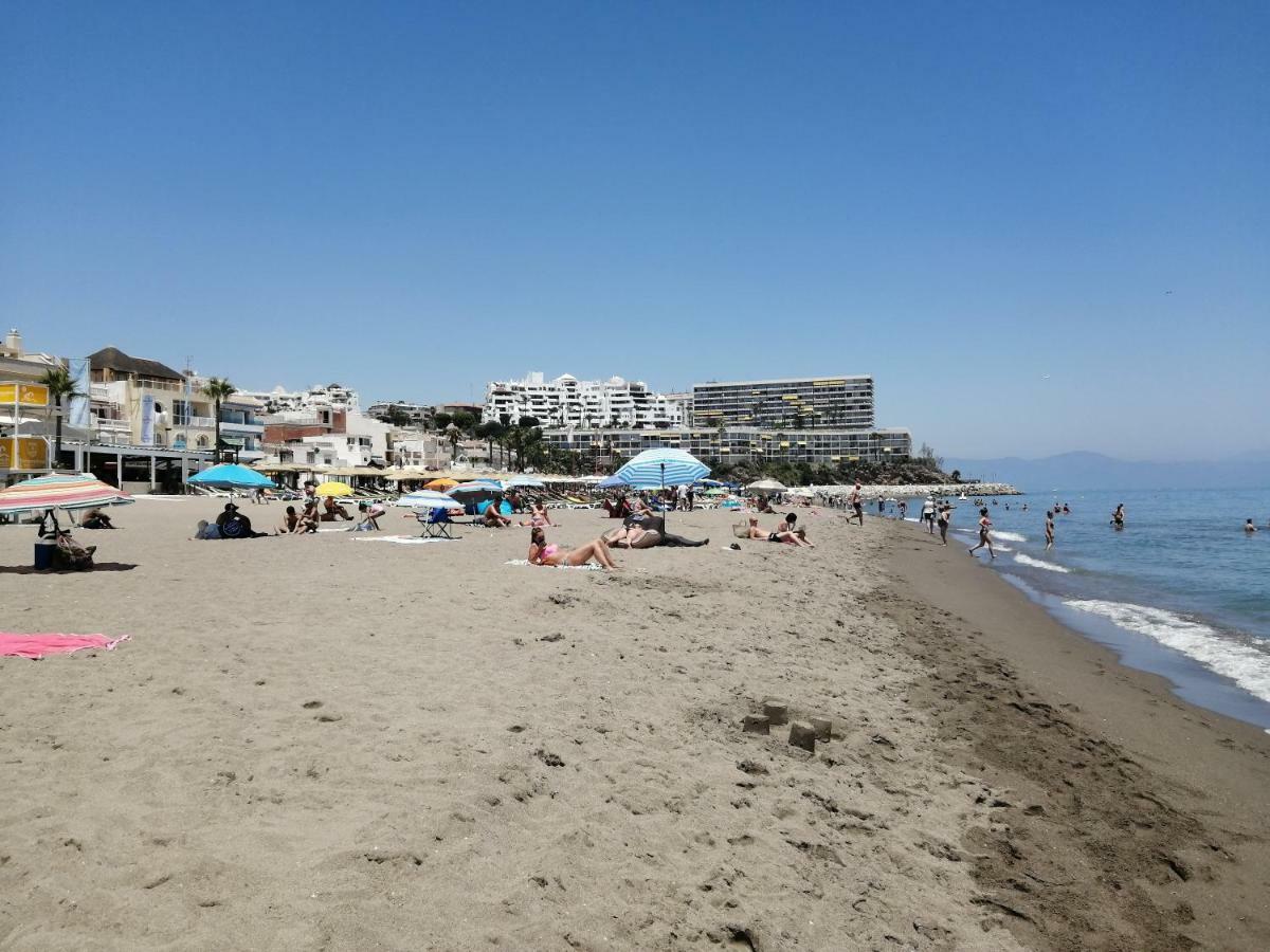 Apartamento Carihuela Playa Torremolinos Exterior foto